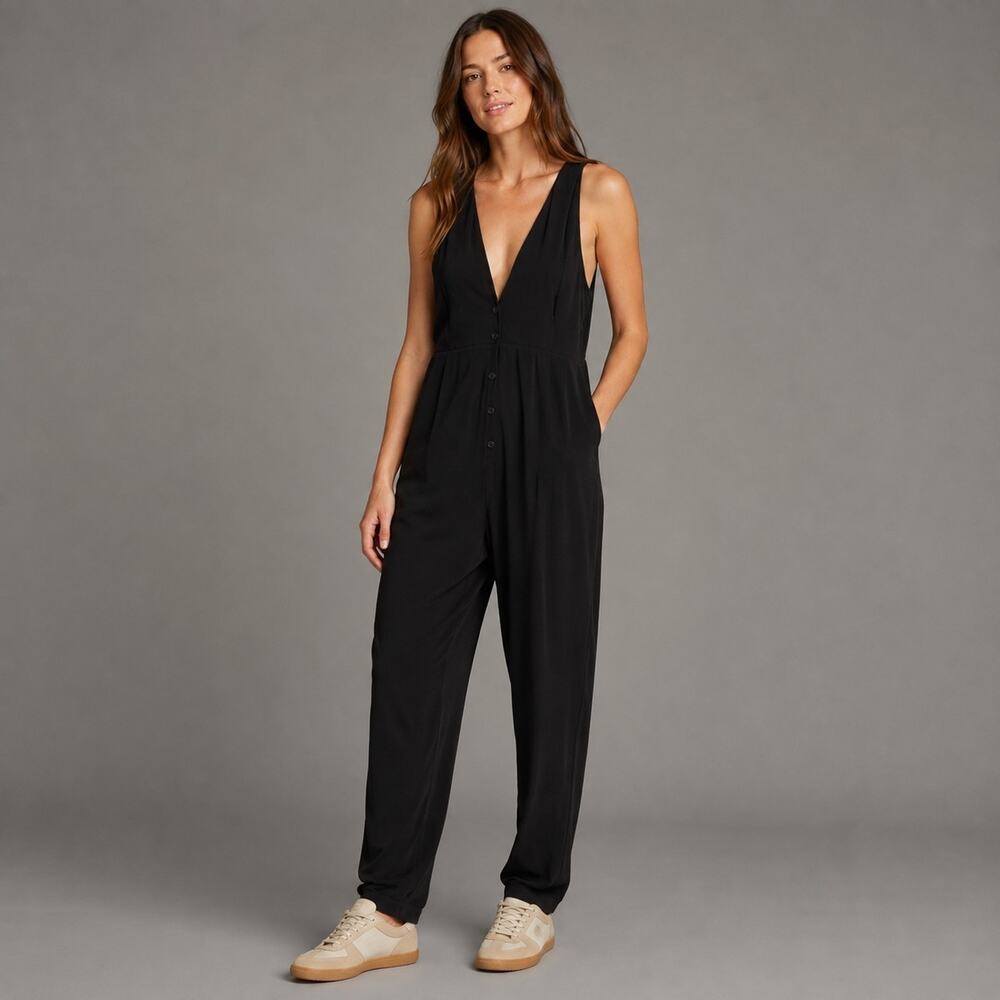 Reformation Jumpsuit Black V-Neck Sleeveless Viscose Blend Sz M Button Front